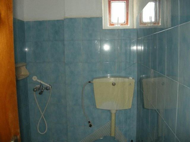 Efrosyni Apartments Agia Marina  エクステリア 写真